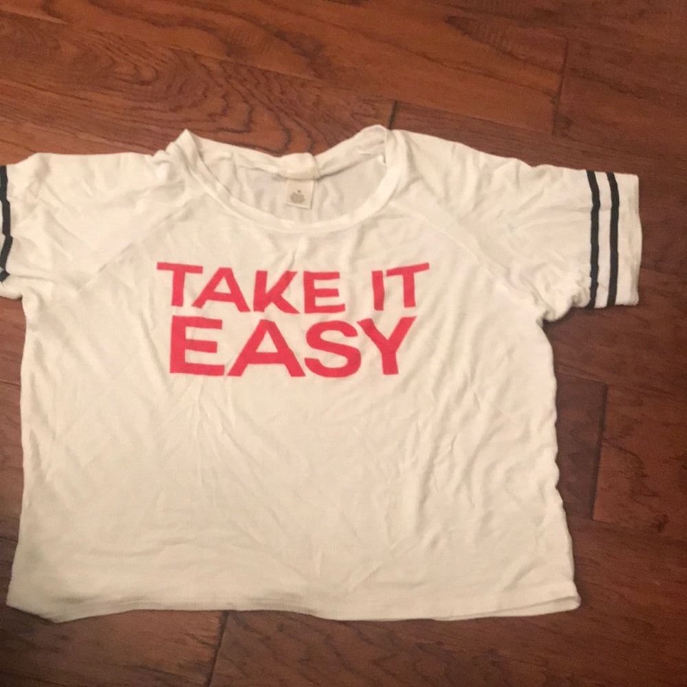 Tee shirt